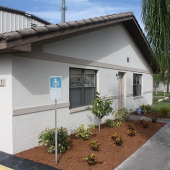Metro Self Storage, Inc. - Self Storage Near Me - Fort Myers, Florida Metro Self Storage, Inc. - Self Storage Near Me - Fort Myers, Florida