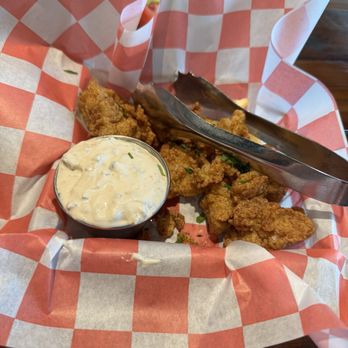 Blue Gill Quality Foods - Fried oysters - Seafood Near Me - Gainesville, Florida Blue Gill Quality Foods - Fried oysters - Seafood Near Me - Gainesville, Florida