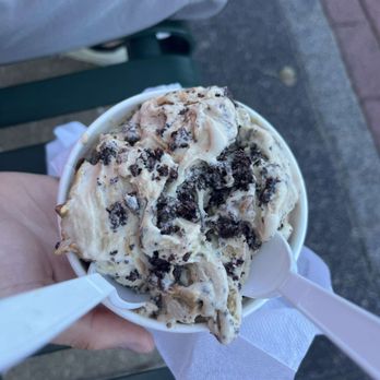 Cold Stone Creamery - Mud Pie Mojo - Ice Cream & Frozen Yogurt Near Me - Grand Rapids, Michigan