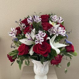 One of the arrangements I got. Photo taken 5 days after the event. One of the arrangements I got. Photo taken 5 days after the event.