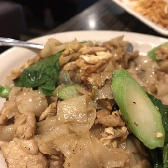 Thai Basil - Thai Near Me - Fullerton, California