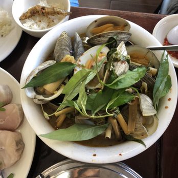Saigon Seafood - Steamed little necks - Vietnamese Near Me - Dorchester, Massachusetts Saigon Seafood - Steamed little necks - Vietnamese Near Me - Dorchester, Massachusetts
