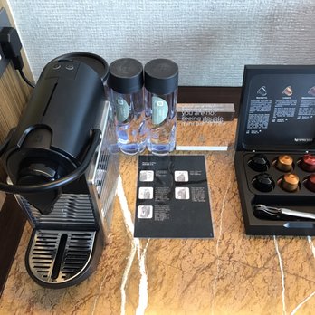 唯港薈 - Nice in room perks, Nespresso machine and free mini bar. - Hotels Near Me - Hong Kong, HK