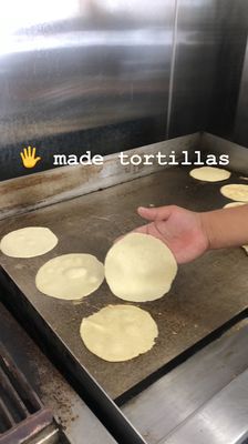 El Barrio Neighborhood Tacos by null