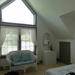 Inn at Maple Crossing