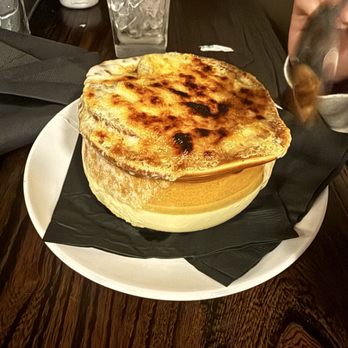 Black Ember Grill - Onion soup - Barbeque Near Me - West Dover, Vermont Black Ember Grill - Onion soup - Barbeque Near Me - West Dover, Vermont