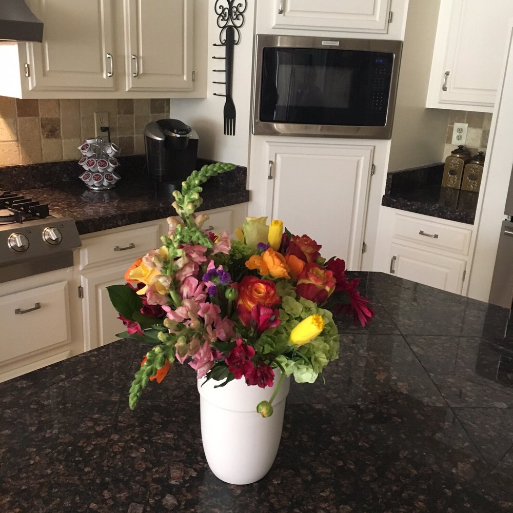 Pretty "Joyous Blooms" bouquet Pretty "Joyous Blooms" bouquet
