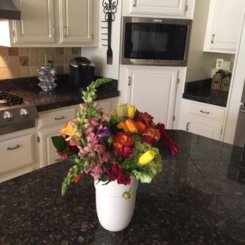 Holliday Flowers & Events - Pretty "Joyous Blooms" bouquet - Florists Near Me - Memphis, Tennessee