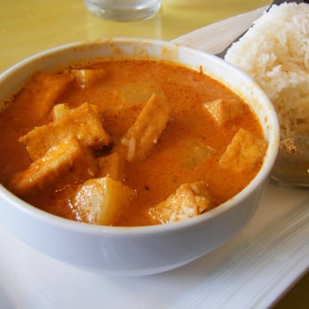 Thai Select - Pineapple Curry, wasn't sure if the flavors would meld, but they did and it was very tasty! - Thai Near Me - Fort Worth, Texas