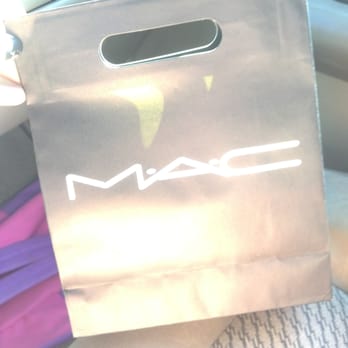 MAC Cosmetics - My bag of goodies - Cosmetics & Beauty Supply Near Me - Brentwood, California MAC Cosmetics - My bag of goodies - Cosmetics & Beauty Supply Near Me - Brentwood, California