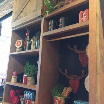 Archibald Microbrasserie - Salad Near Me - Dorval, Quebec