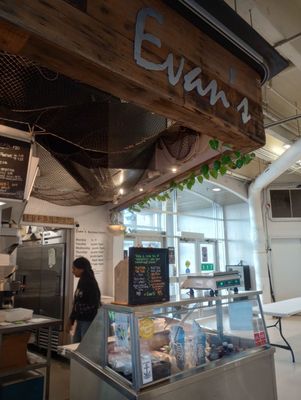 Evan's Seafood by null