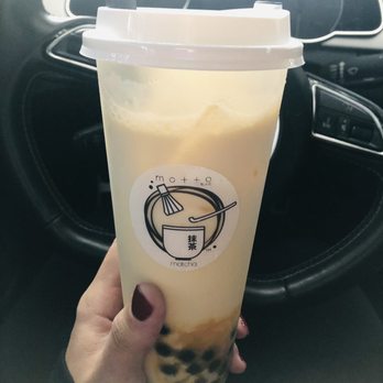 Motto Tea Cafe - Messy Mango Latte with oat milk and brown sugar boba - Desserts Near Me - Pasadena, California Motto Tea Cafe - Messy Mango Latte with oat milk and brown sugar boba - Desserts Near Me - Pasadena, California