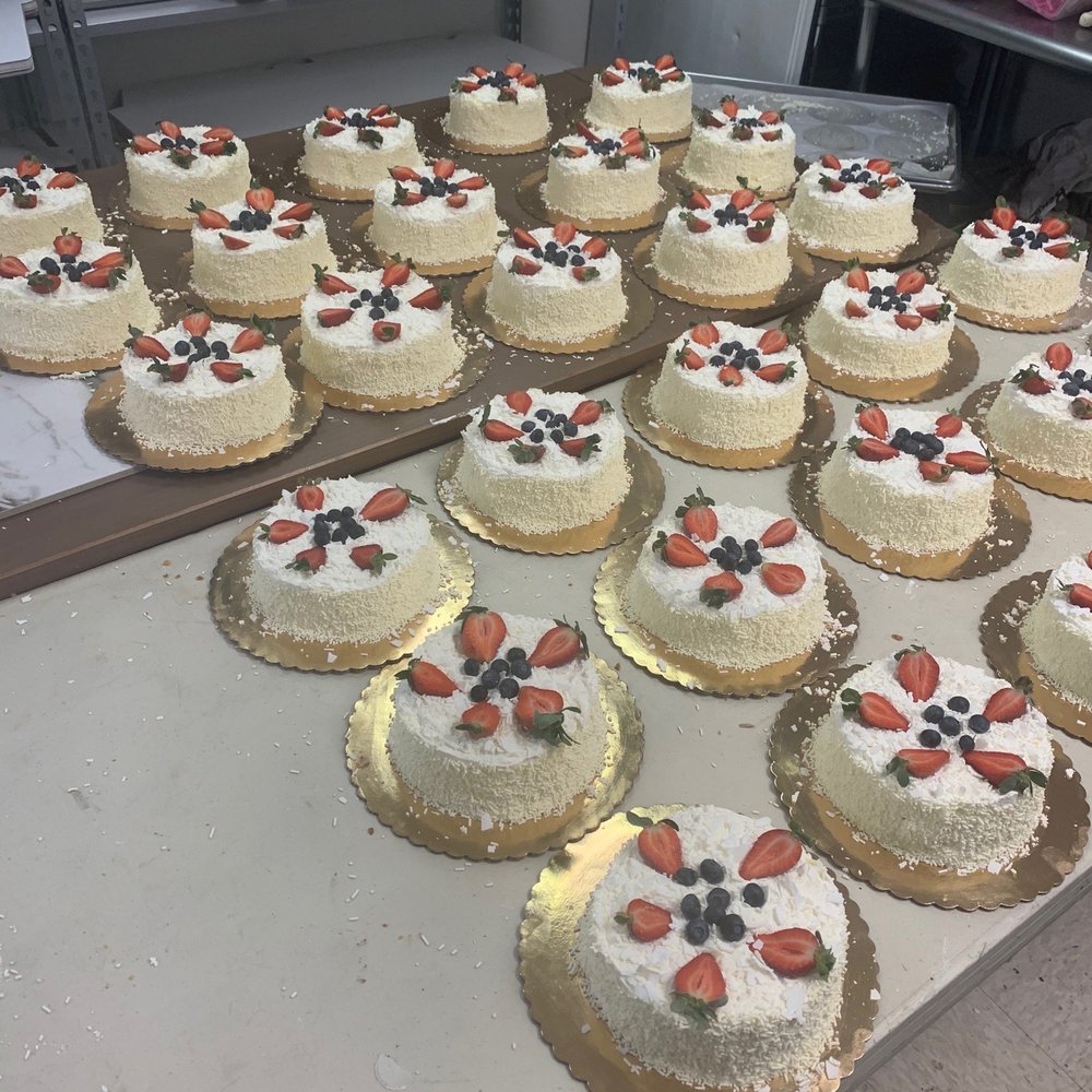 Chantel's Bakery - Gorgeous things! - Cupcakes Near Me - Sterling, Virginia Chantel's Bakery - Gorgeous things! - Cupcakes Near Me - Sterling, Virginia
