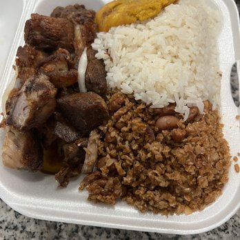 Chez Guyto Take Out Restaurant - Blé, griot, etc - Caribbean Near Me - Miramar, Florida