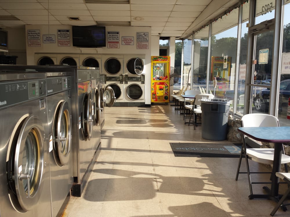 FAMILY COIN LAUNDRY AND CLEANERS Updated August 2024 5923 Mableton