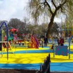 Victoria Park - Http://www.cardiff.gov.uk/content.asp?nav=2870,3139,3158,3964&parent_directory_id=2865&id=548