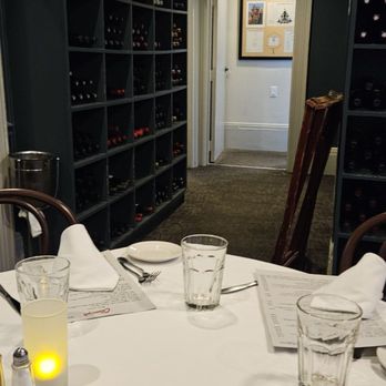 Clancy's Restaurant - Upstairs dining - Seafood Near Me - New Orleans, Louisiana