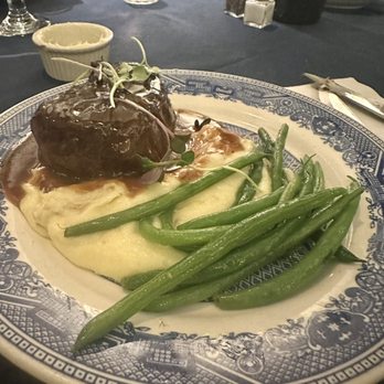 Blue Bell Inn - Live/Raw Food Near Me - Blue Bell, Pennsylvania Blue Bell Inn - Live/Raw Food Near Me - Blue Bell, Pennsylvania