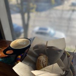 CoffeeStamp - Rosemary petals latte & breakfast empanada