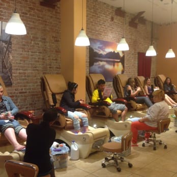 Paso Nails and Spa - Busy day at Paso Nail & Spa - make your appointments! - Waxing Near Me - Paso Robles, California Paso Nails and Spa - Busy day at Paso Nail & Spa - make your appointments! - Waxing Near Me - Paso Robles, California
