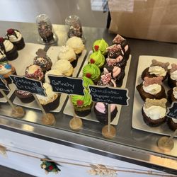 Frosted Cakery