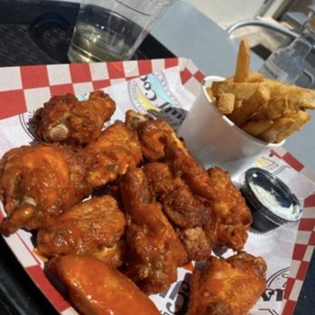 Gulf Coast Burger Company - Juice Bars & Smoothies Near Me - Destin, Florida Gulf Coast Burger Company - Juice Bars & Smoothies Near Me - Destin, Florida