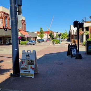 Grand Central Bakery - Side view (right in this frame) with Main St. Hillsboro. - Bakeries Near Me - Hillsboro, Oregon