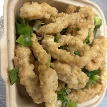 Hula Wok BBQ - Fried Calamari with salt and green onions. - Chinese Near Me - San Ramon, California Hula Wok BBQ - Fried Calamari with salt and green onions. - Chinese Near Me - San Ramon, California