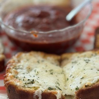 Pizza DZ - Garlic Cheese Bread with Marinara - Pizza Near Me - Fountain Valley, California Pizza DZ - Garlic Cheese Bread with Marinara - Pizza Near Me - Fountain Valley, California