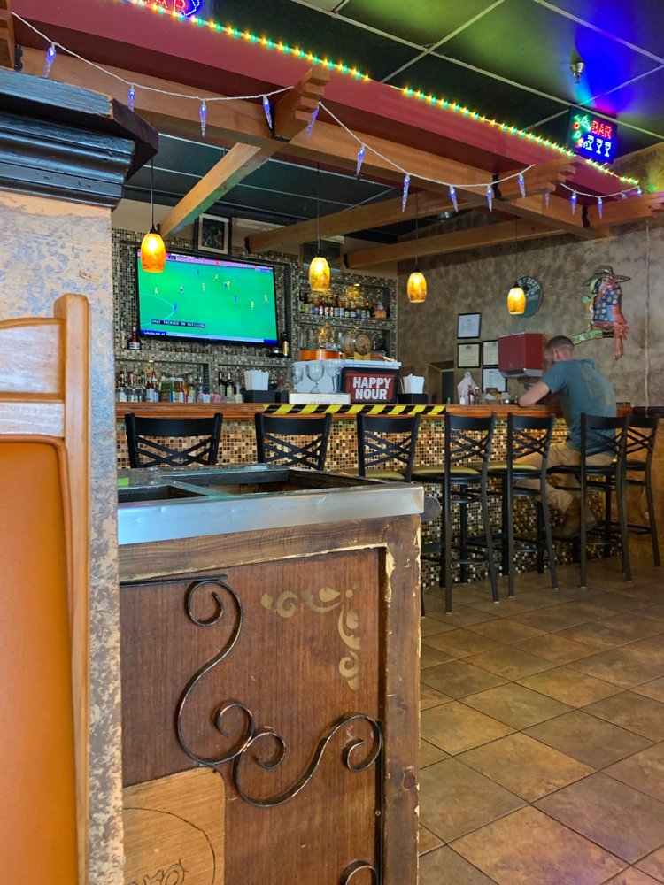 El Ranchero Mexican Grill And Bar Logo