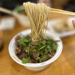 Lao Bei Fang Dumpling House - Hand pulled beef noodles