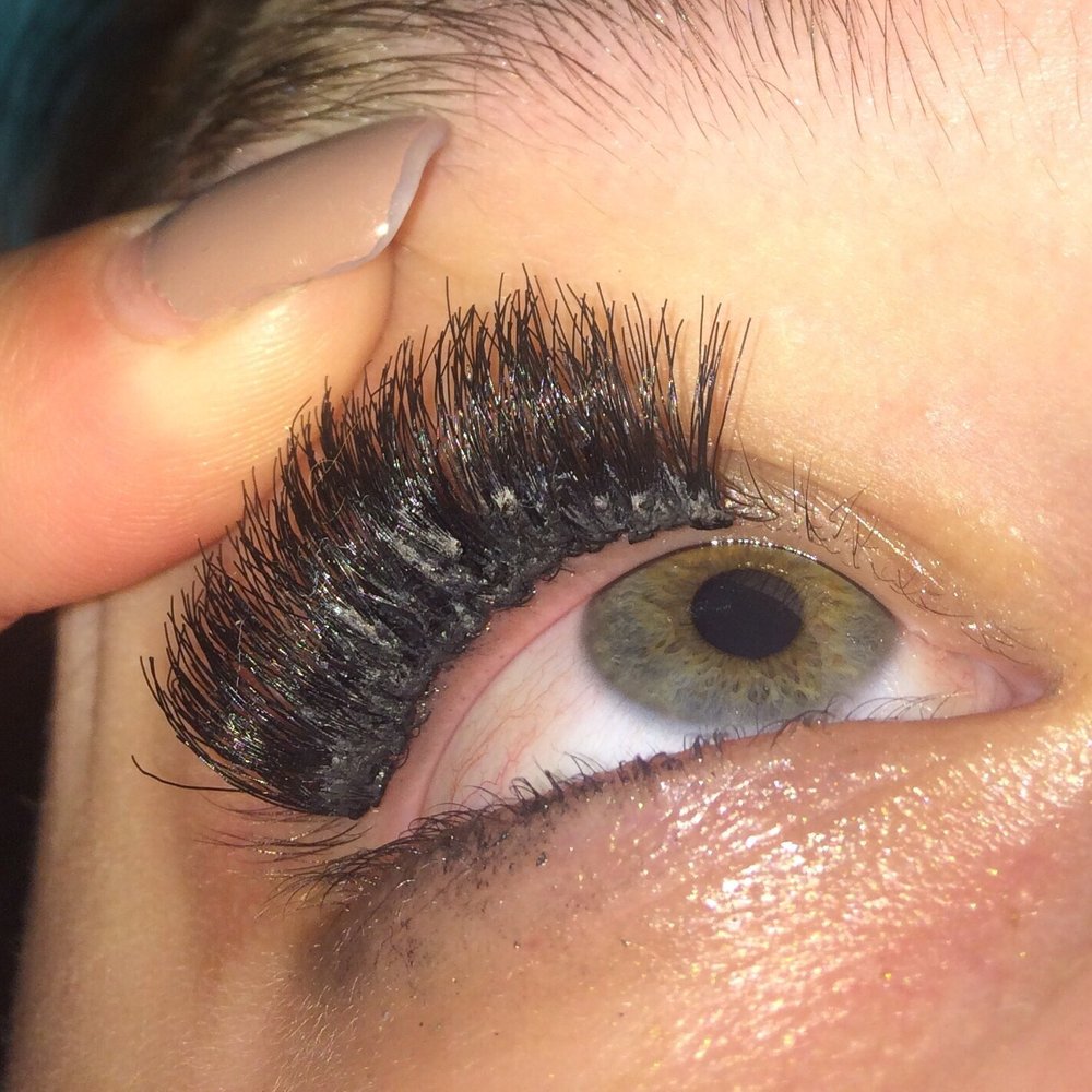 DO NOT GET LASH EXTENSIONS HERE! I posted a separate review on my experience. DO NOT GET LASH EXTENSIONS HERE! I posted a separate review on my experience.