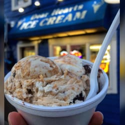 Dear Hearts Ice Cream - S'mores and Peanut Butter Fudge