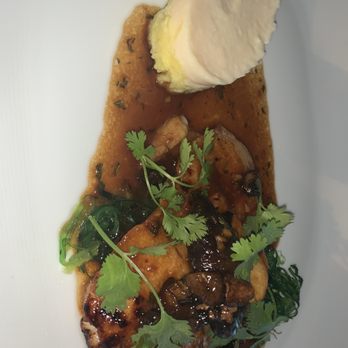 DRIFT - Seafood Near Me - Pensacola Beach, Florida
