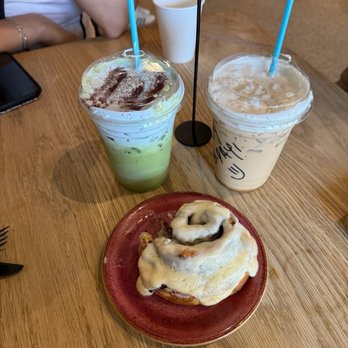 Amelia Island Coffee - Cinnamon Roll Matcha - 16 oz. Cold Brew - 16 oz. - Coffee & Tea Near Me - Fernandina Beach, Florida Amelia Island Coffee - Cinnamon Roll Matcha - 16 oz. Cold Brew - 16 oz. - Coffee & Tea Near Me - Fernandina Beach, Florida