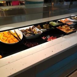 The Shoreline Restaurant - Buffet fruits section