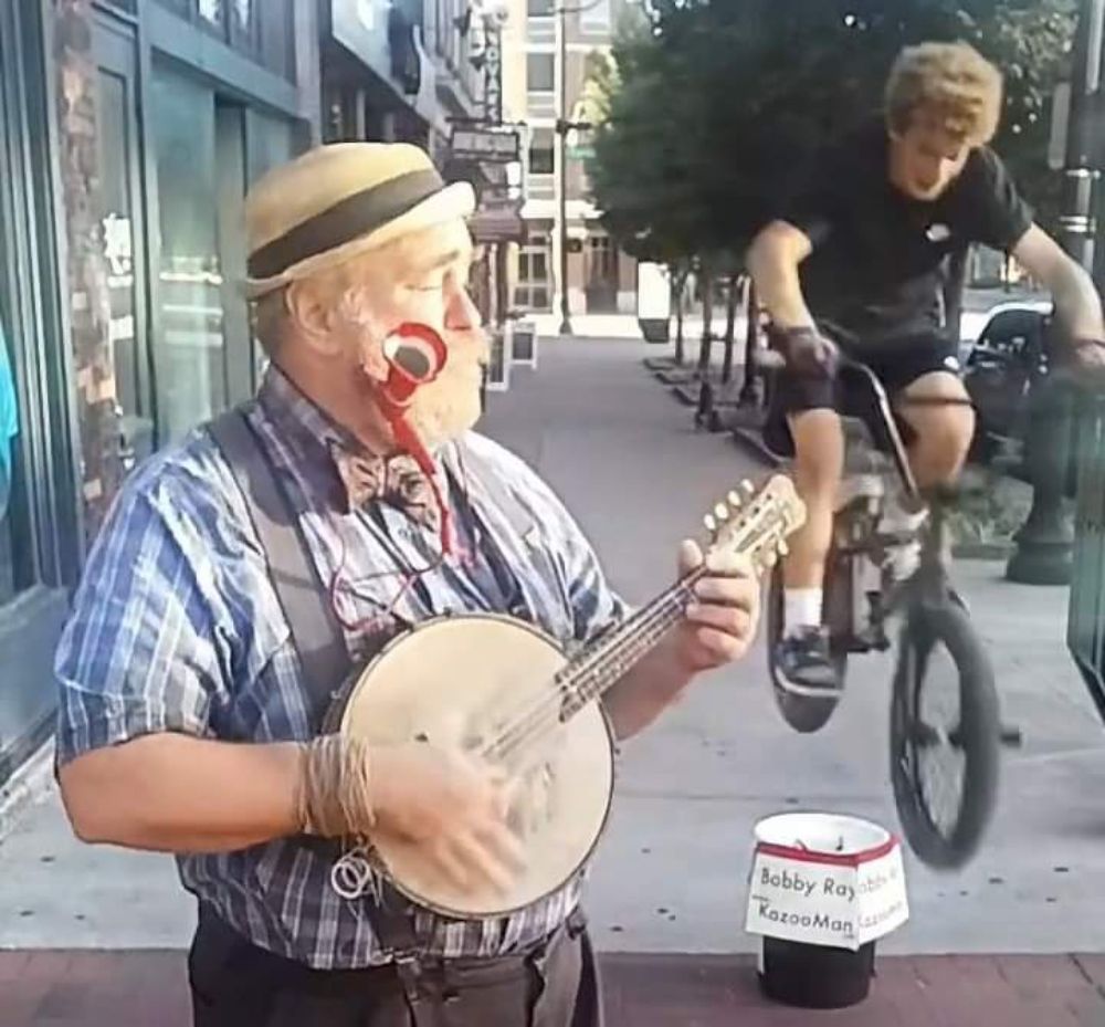 BOBBY RAY KAZOO MAN 107 S High St, Columbus, Ohio Arts