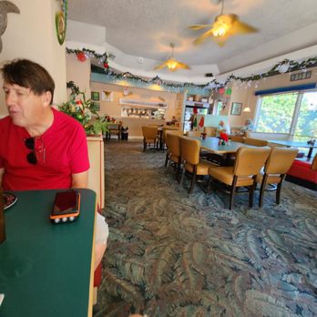 Discovery Beach Cafe - Tiki Bars Near Me - Cocoa Beach, Florida