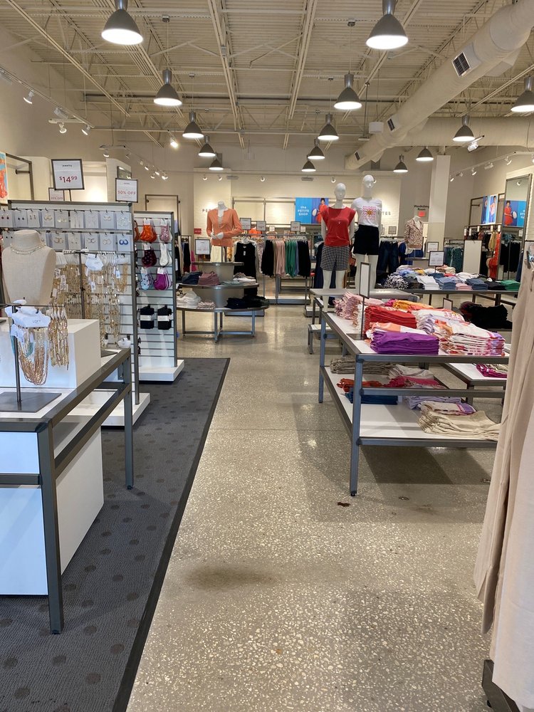 LOFT OUTLET STORE Updated May 2024 15831 S Apopka Vineland Rd