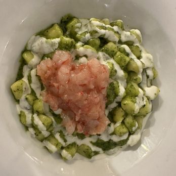 Da Vincenzo - Gnocchetti Al Pesto di Basilico, Crudo di Gamberi Rossi e Stracciatella - Italian Near Me - Positano, SA Da Vincenzo - Gnocchetti Al Pesto di Basilico, Crudo di Gamberi Rossi e Stracciatella - Italian Near Me - Positano, SA
