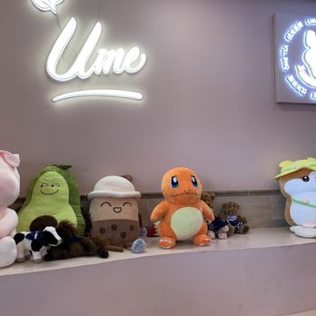 Ume Tea - Bench with plushies - Bubble Tea Near Me - Davis, California Ume Tea - Bench with plushies - Bubble Tea Near Me - Davis, California