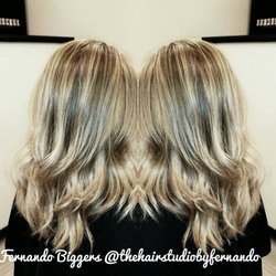 The Hair Lounge
