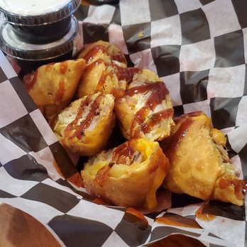 The Spotted Pig BBQ - BBQ eggrolls - Barbeque Near Me - Fair Play, South Carolina The Spotted Pig BBQ - BBQ eggrolls - Barbeque Near Me - Fair Play, South Carolina