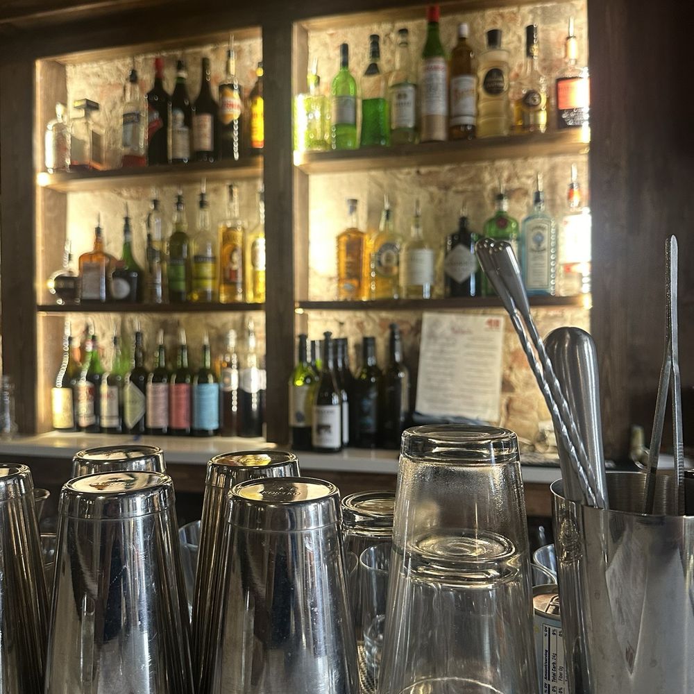 Back Bar