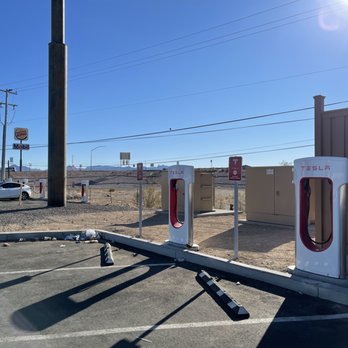 Tesla Supercharger - Quartzsite - EV Charging Stations Near Me - Quartzsite, Arizona Tesla Supercharger - Quartzsite - EV Charging Stations Near Me - Quartzsite, Arizona