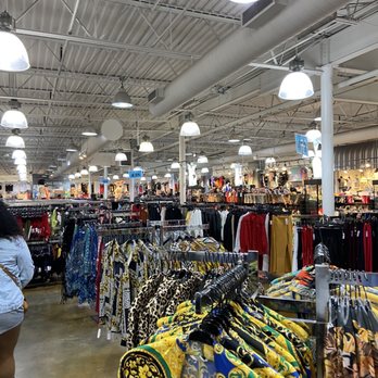 TREND MALL - Updated July 2025 - 34 Photos & 90 Reviews - 8383 ...