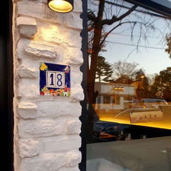 Nova Pizzabar - 11/8/2024 - Pizza Near Me - Larchmont, New York