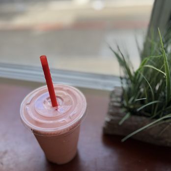 Crostini & Java - Strawberry Smoothie - Coffee & Tea Near Me - San Francisco, California