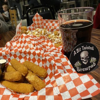 A Bit Twisted Brewpub & BBQ - Appetizers and delicious beer - Brewpubs Near Me - Aurora, Colorado